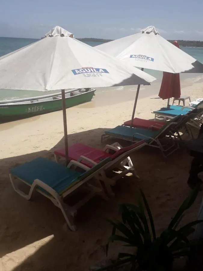 Cabanas Black And White Hotel Cartagena Affittacamere